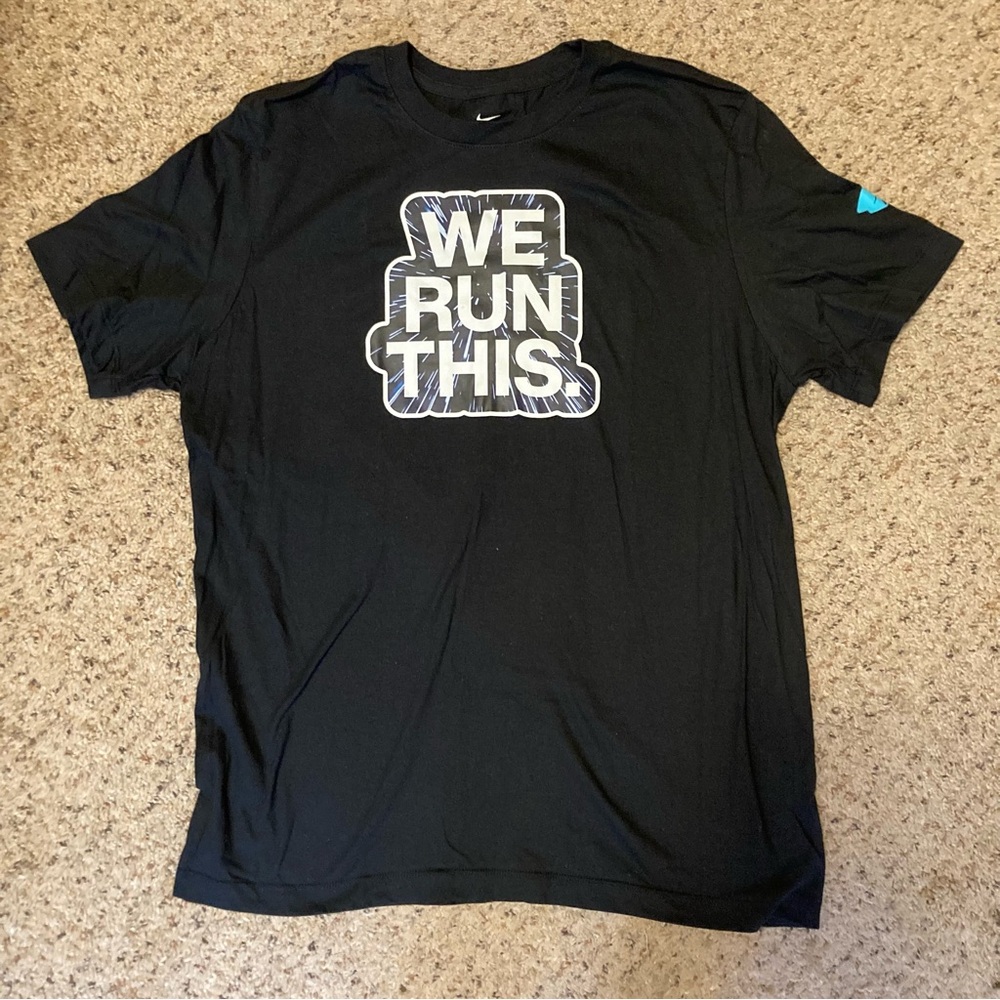 NWOT The Nike Tee custom printed We Run This graphic running t-shirt misprint